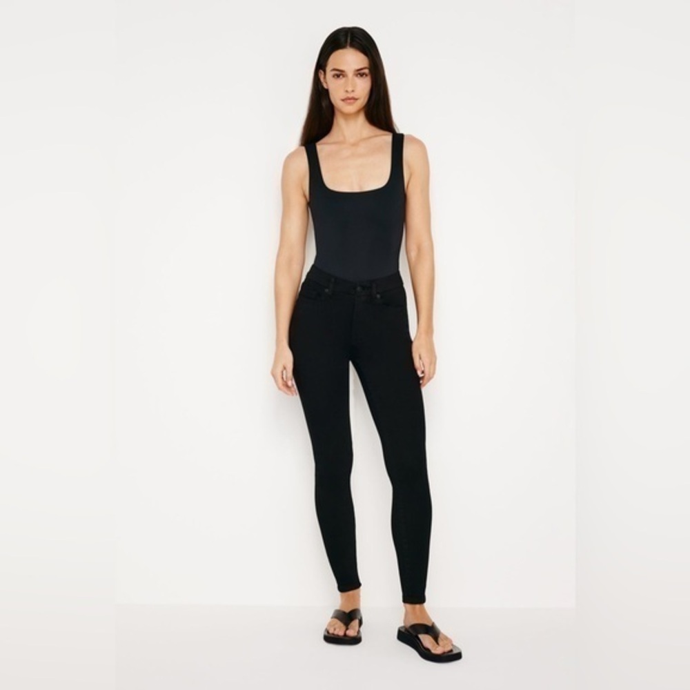 Good American | Black Skinny Jeans